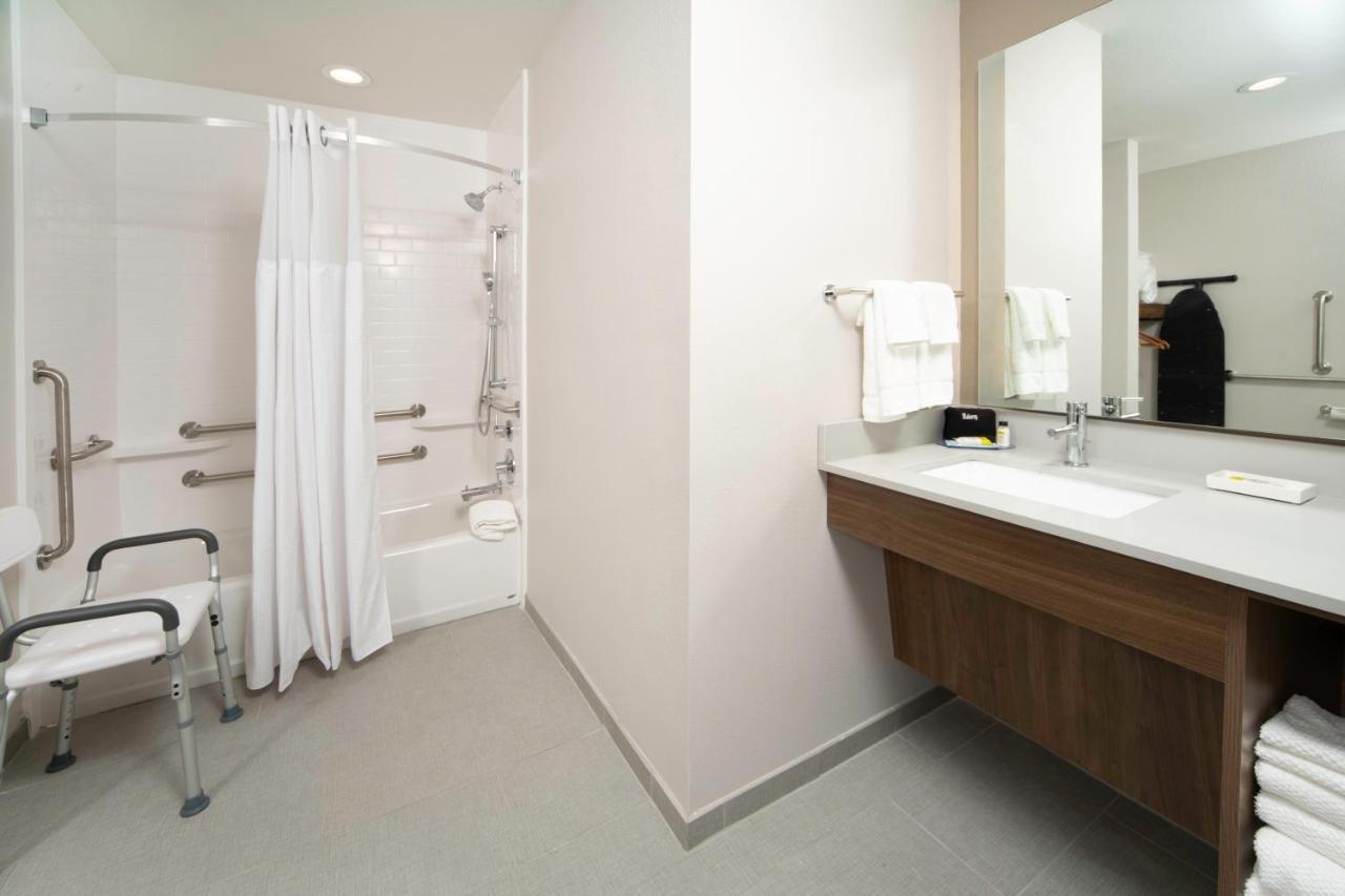 Staybridge Suites Florence - Cincinnati South By Ihg Esterno foto
